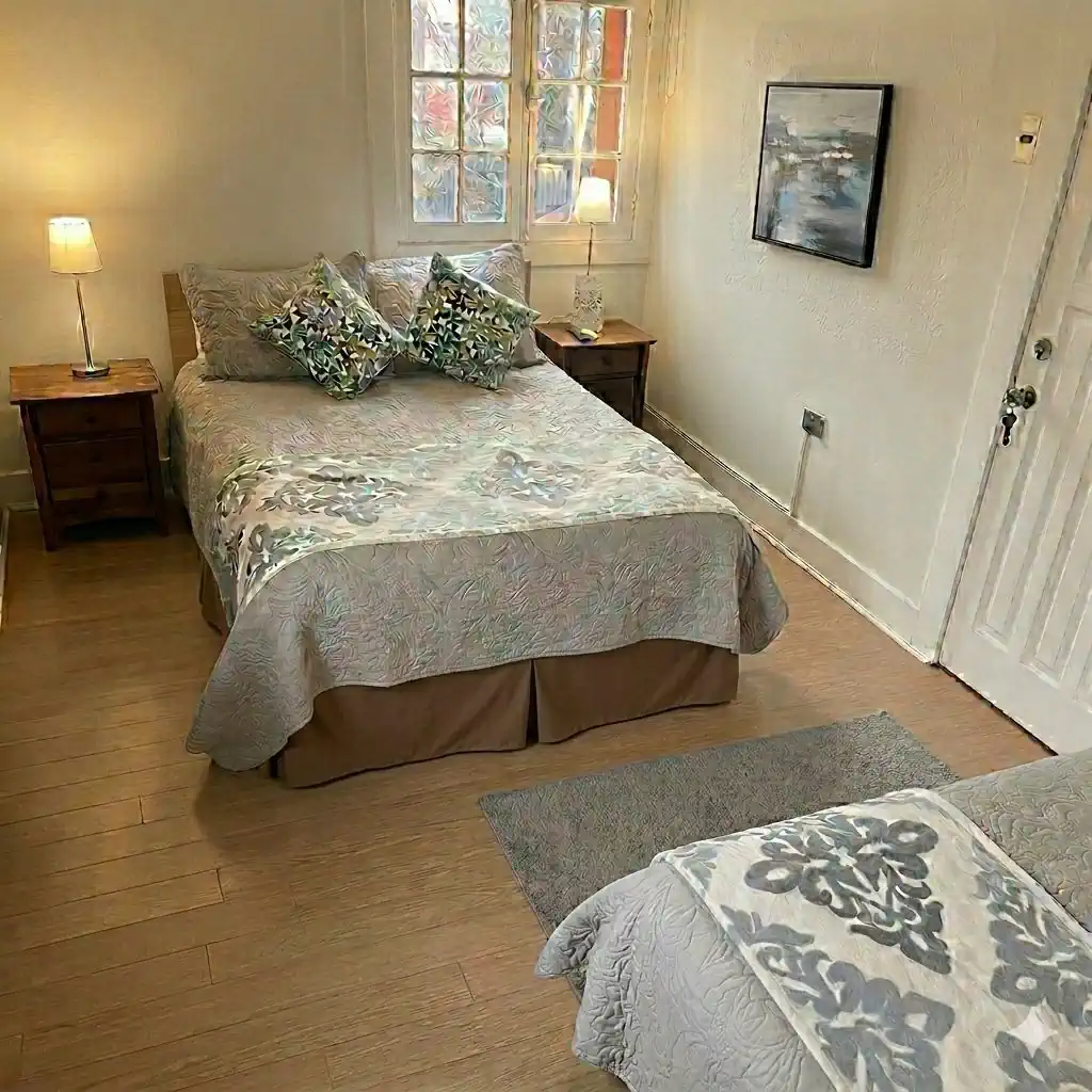 Habitación individual de Hostal en Providencia con ambiente cómodo y acogedor en Providencia, Santiago.